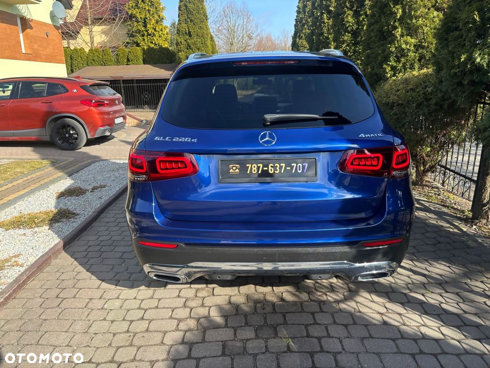 Mercedes-Benz GLC 220 d 4Matic 9G-TRONIC Exclusive - 3