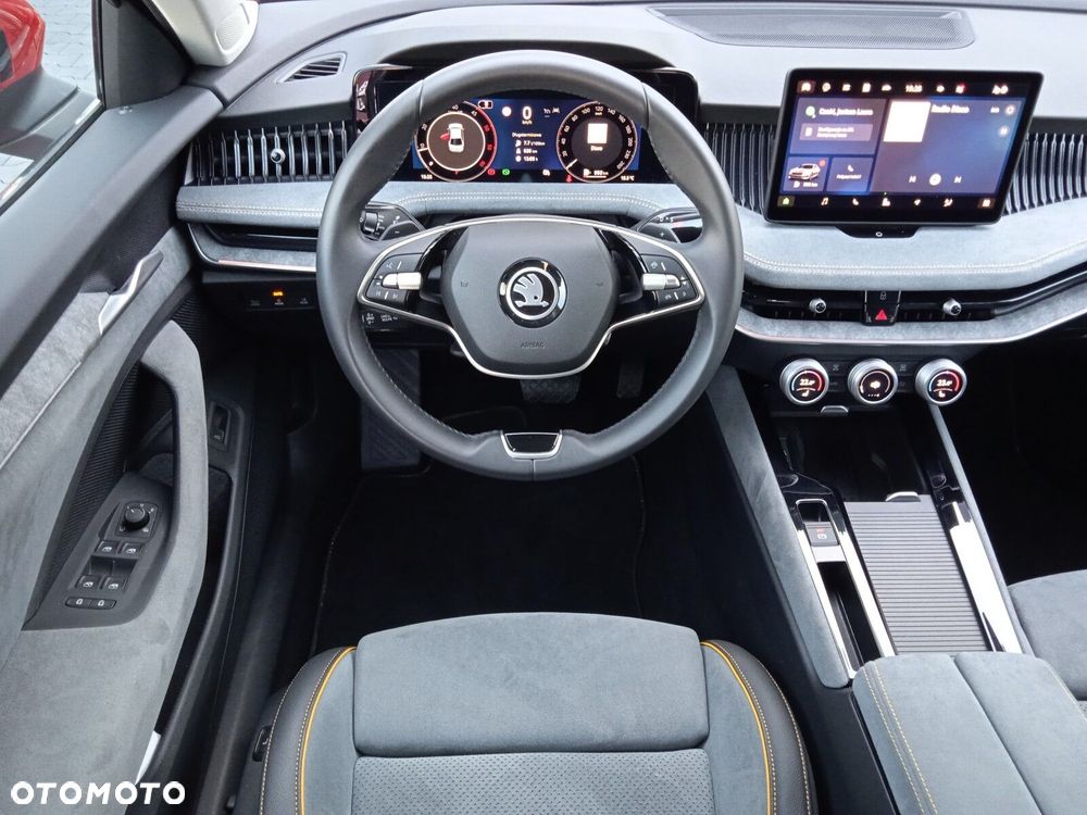 Skoda Superb 2.0 TDI SCR 4x4 Selection DSG - 10