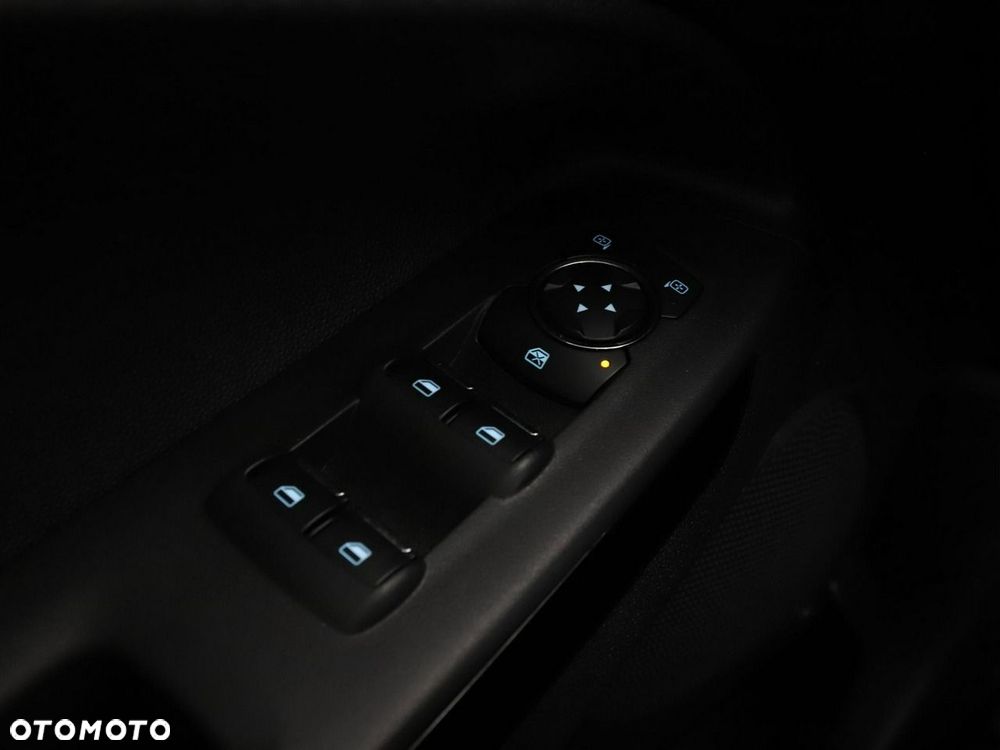 Ford EcoSport 1.0 EcoBoost TITANIUM - 32