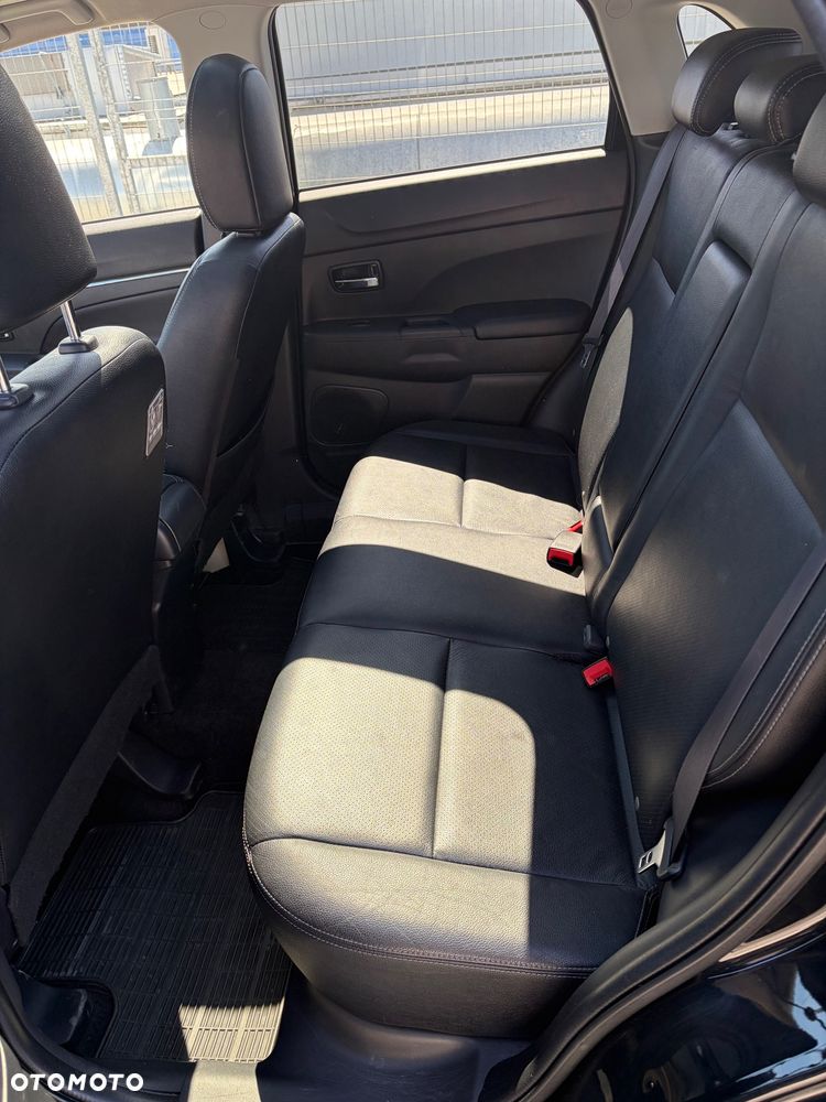 Mitsubishi ASX 1.8 DI-D 4WD Instyle - 14