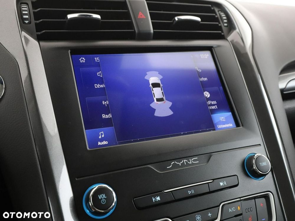Ford Mondeo 2.0 EcoBlue Titanium - 25