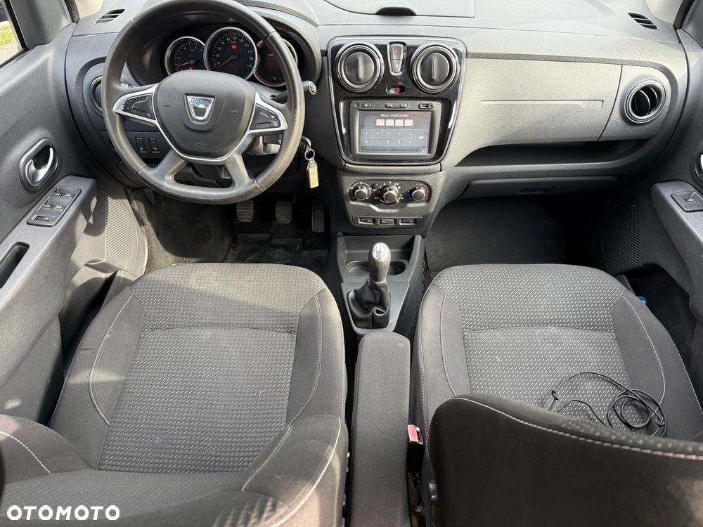 Dacia Lodgy 1.6 SCe Access S&S - 16
