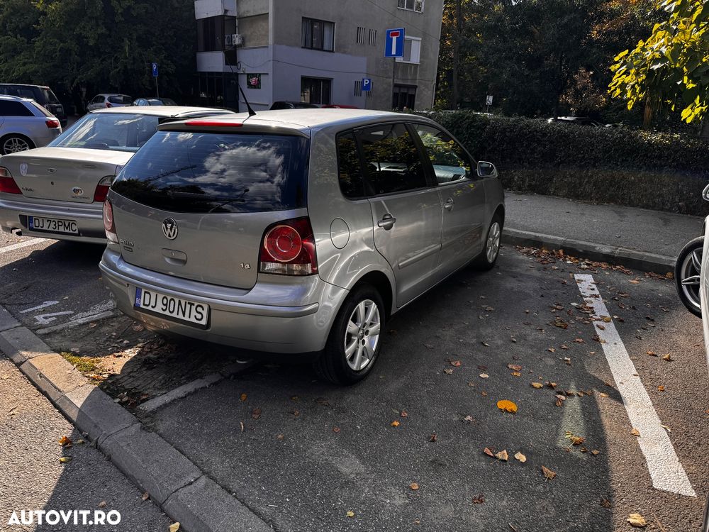 Volkswagen Polo - 5