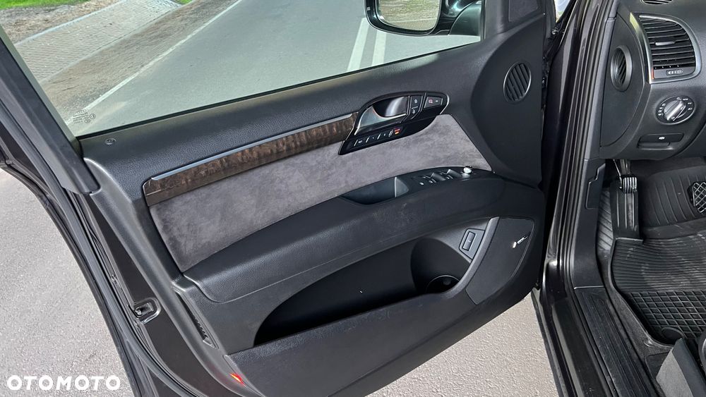 Audi Q7 3.0 TDI DPF Quattro Tiptronic - 15