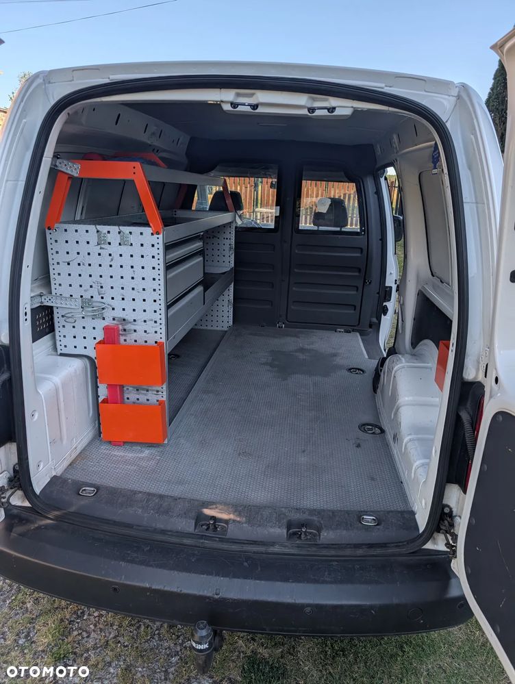 Volkswagen Caddy - 12