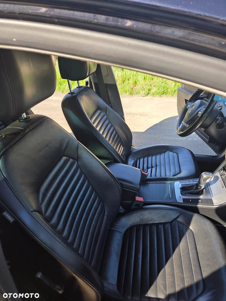 Volkswagen Passat 2.0 TDI Highline DSG - 4