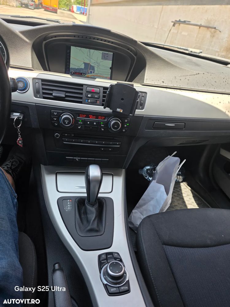 BMW Seria 3 318d DPF Touring Aut. Edition Exclusive - 7