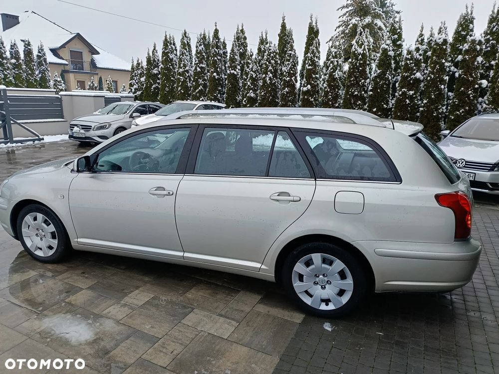 Toyota Avensis 2.0 VVT-i Edition - 9