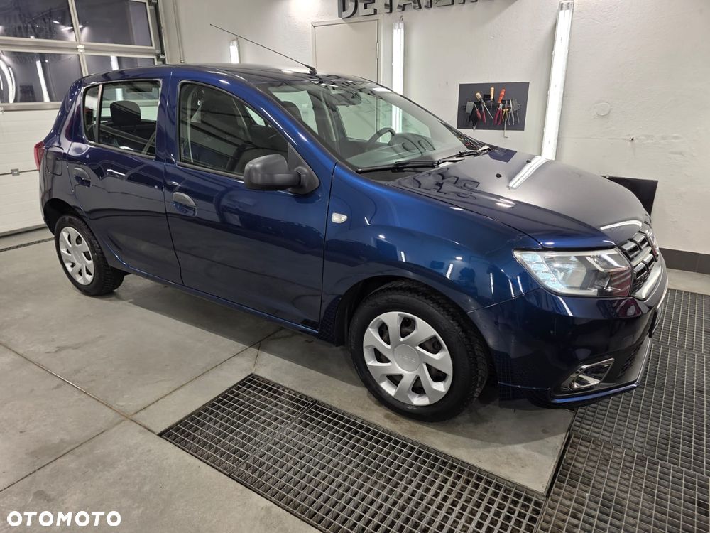 Dacia Sandero 1.2 16V 75 Celebration - 4