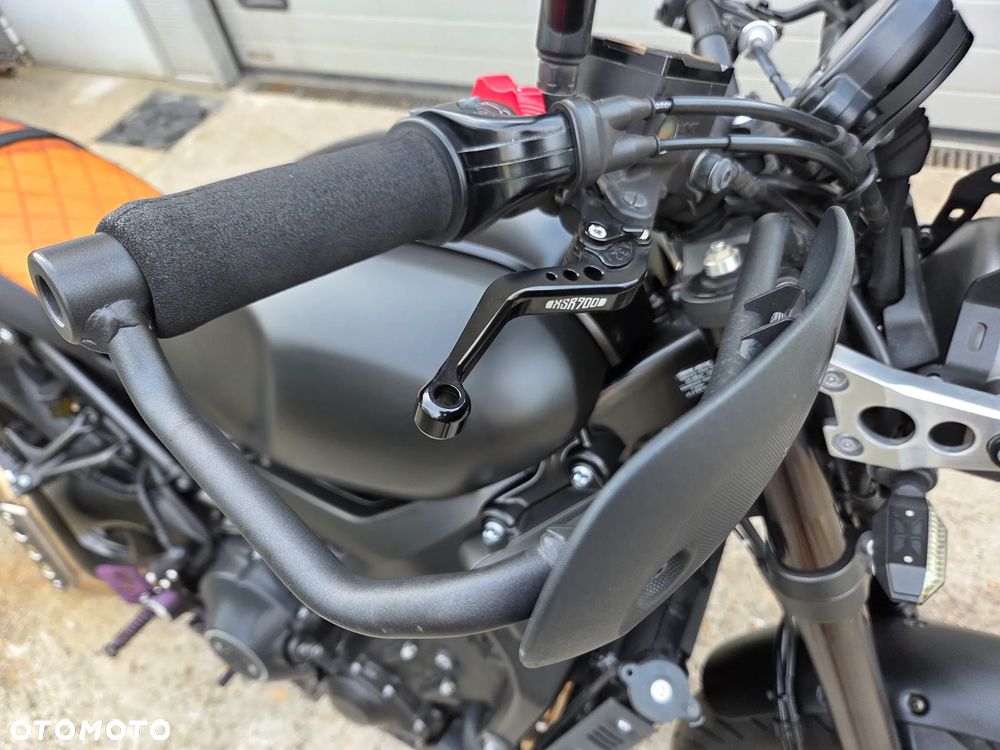 Yamaha XSR - 14