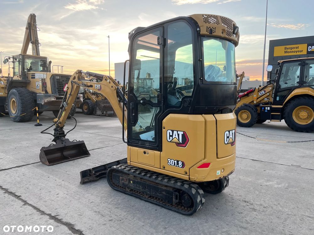 Caterpillar 301.8 - 6