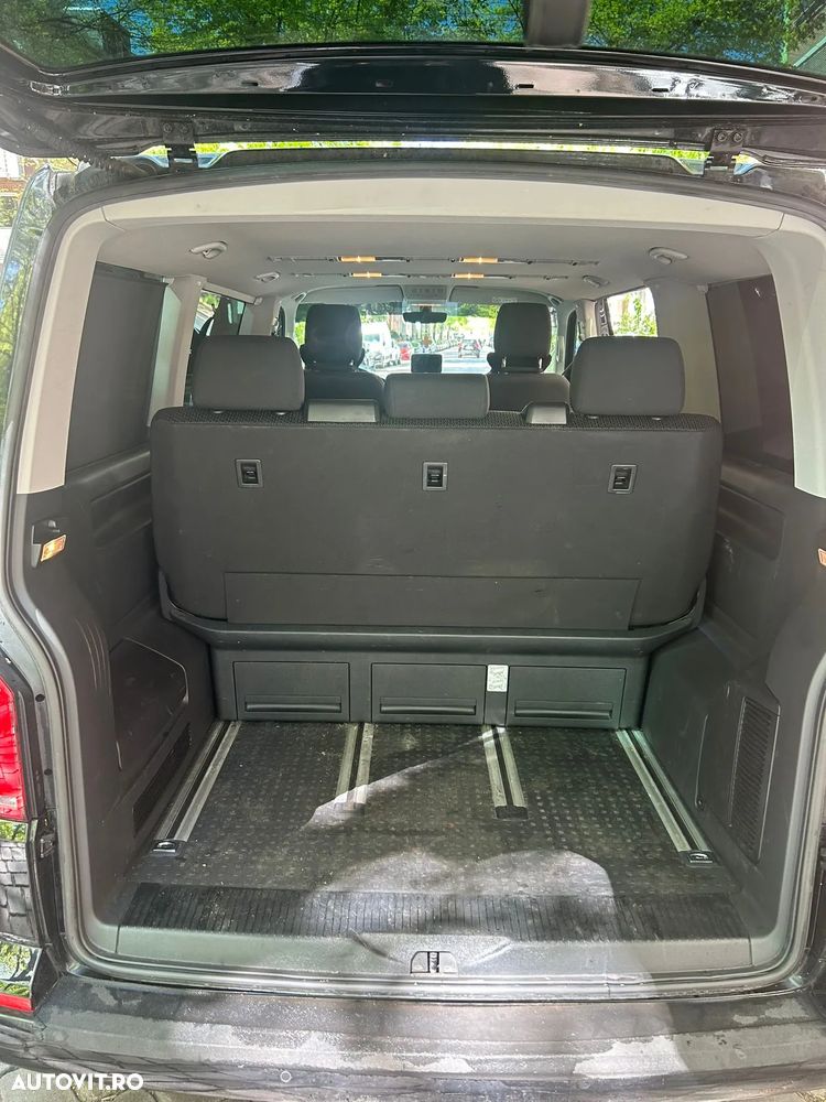 Volkswagen Multivan - 6