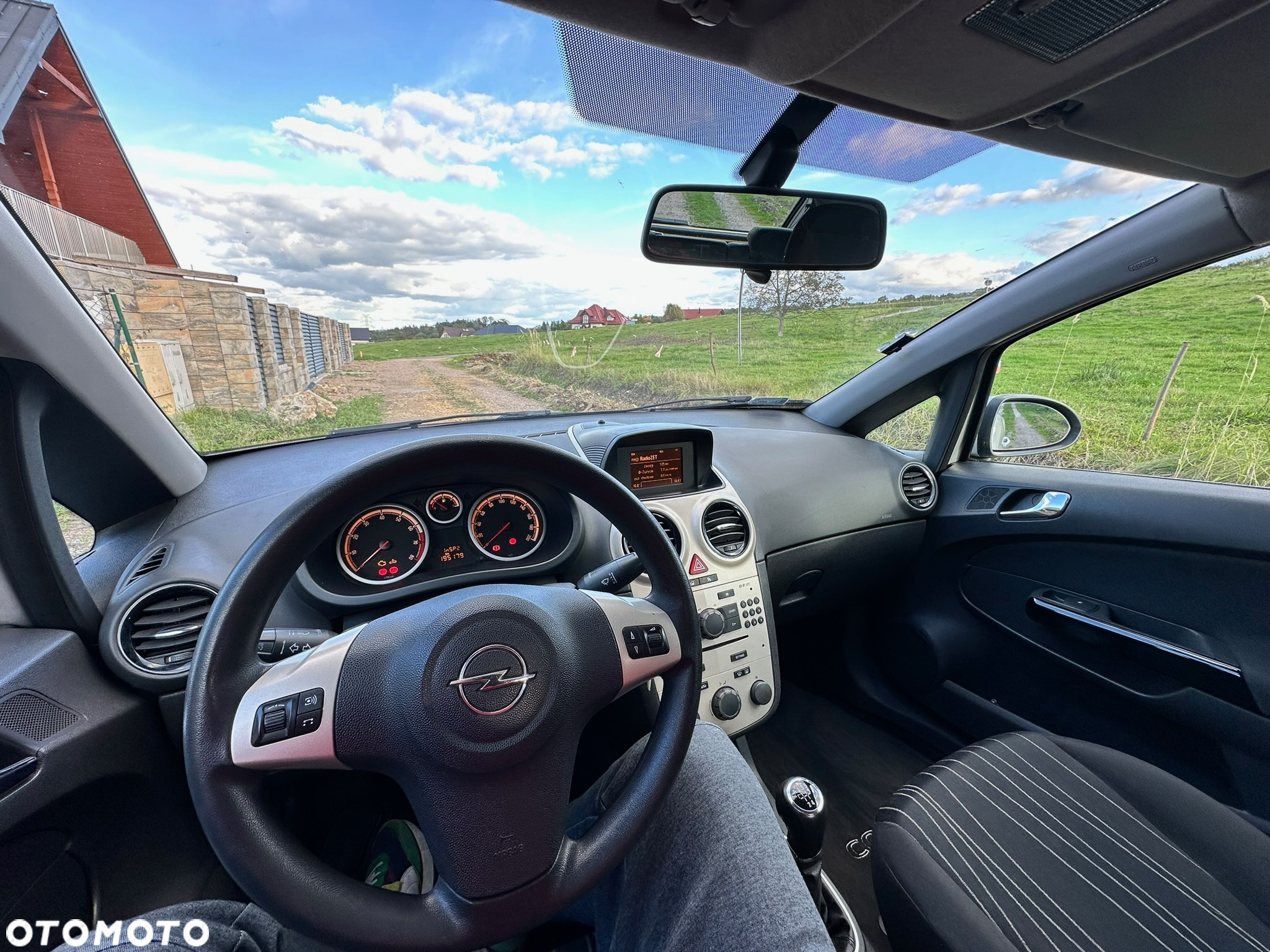 Opel Corsa 1.2 16V Cosmo - 7