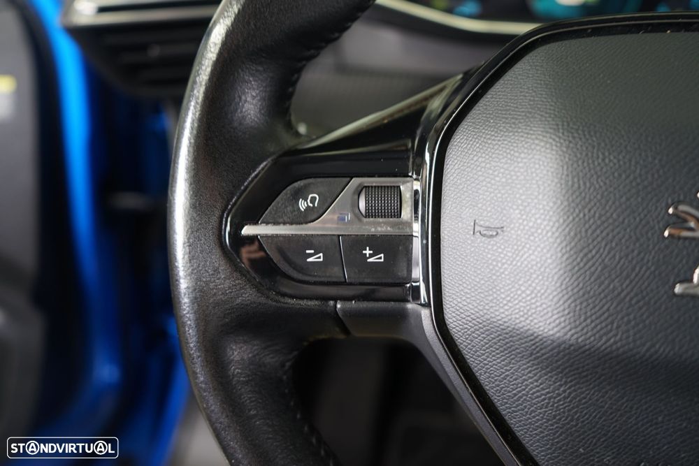 Peugeot e-2008 50 kWh Allure - 24