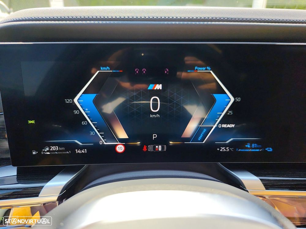 BMW 750 750e xDrive Pack Desportivo M - 22