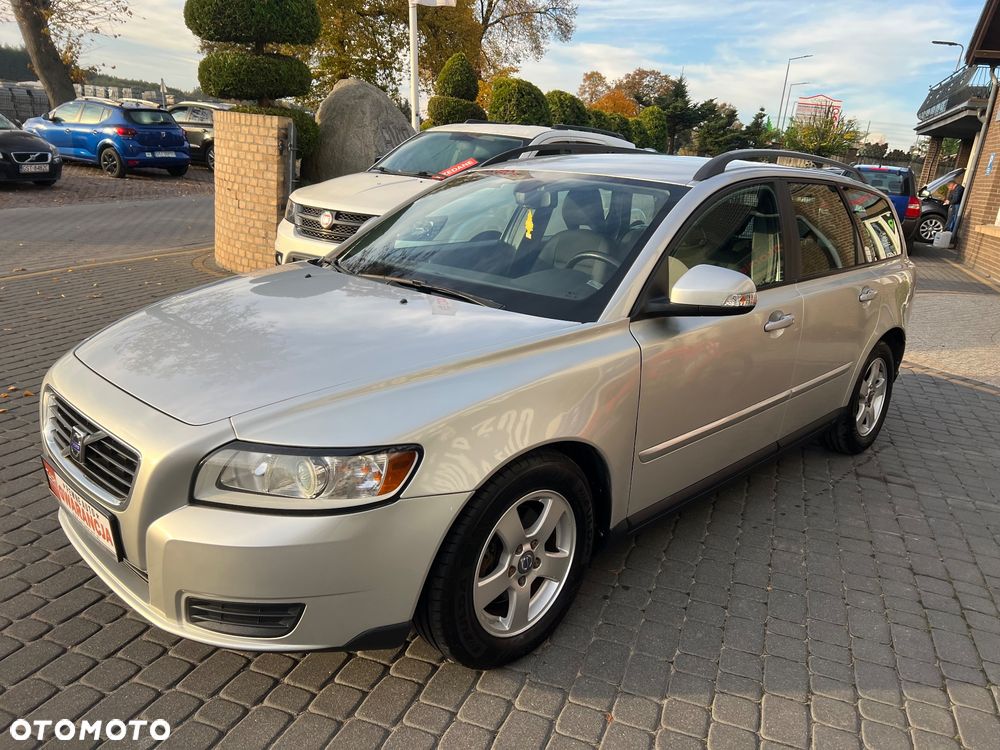 Volvo V50 2011 photo 4
