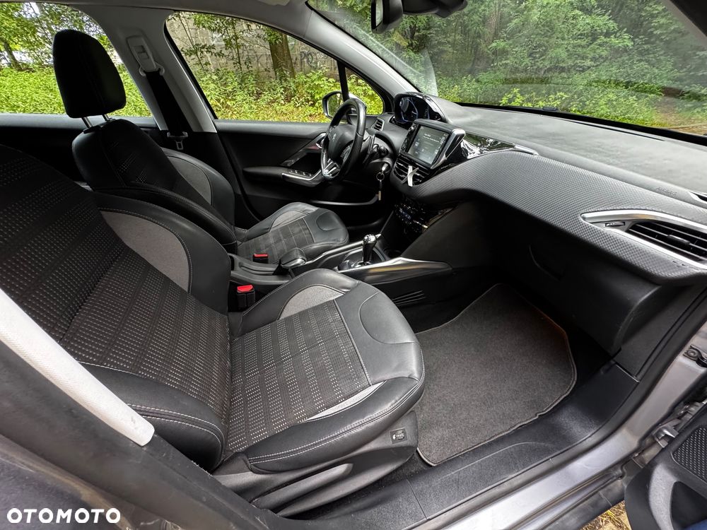 Peugeot 2008 - 17