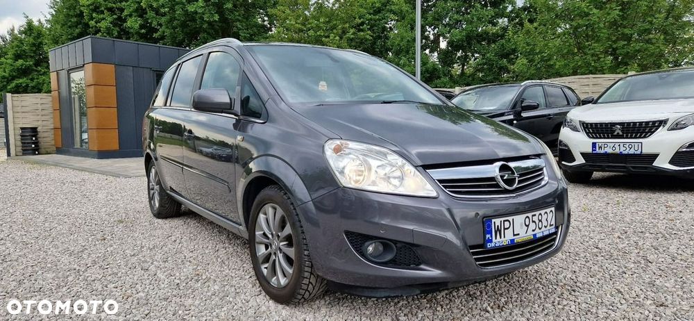 Opel Zafira - 15