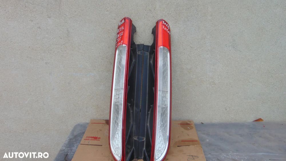 Stopuri stanga/dreapta Ford Focus 2 facelift,hatchback an 2008-2011 - 1