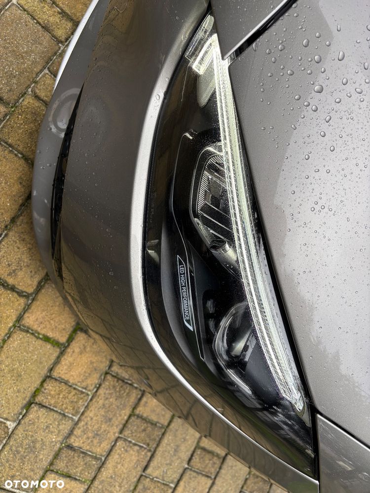 Mercedes-Benz Klasa C 220 d 4Matic T 9G-TRONIC Avantgarde - 17
