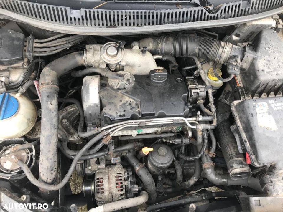 Dezmembram piese VW Polo 9N - 2