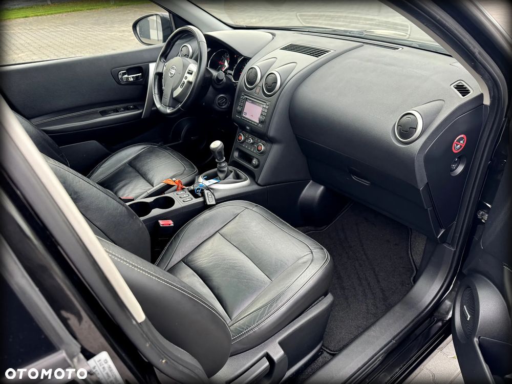 Nissan Qashqai+2 2.0 Acenta - 26