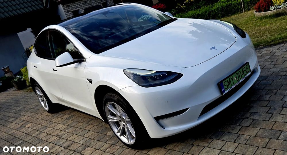 Tesla Model Y Long Range Dual Motor AWD - 7