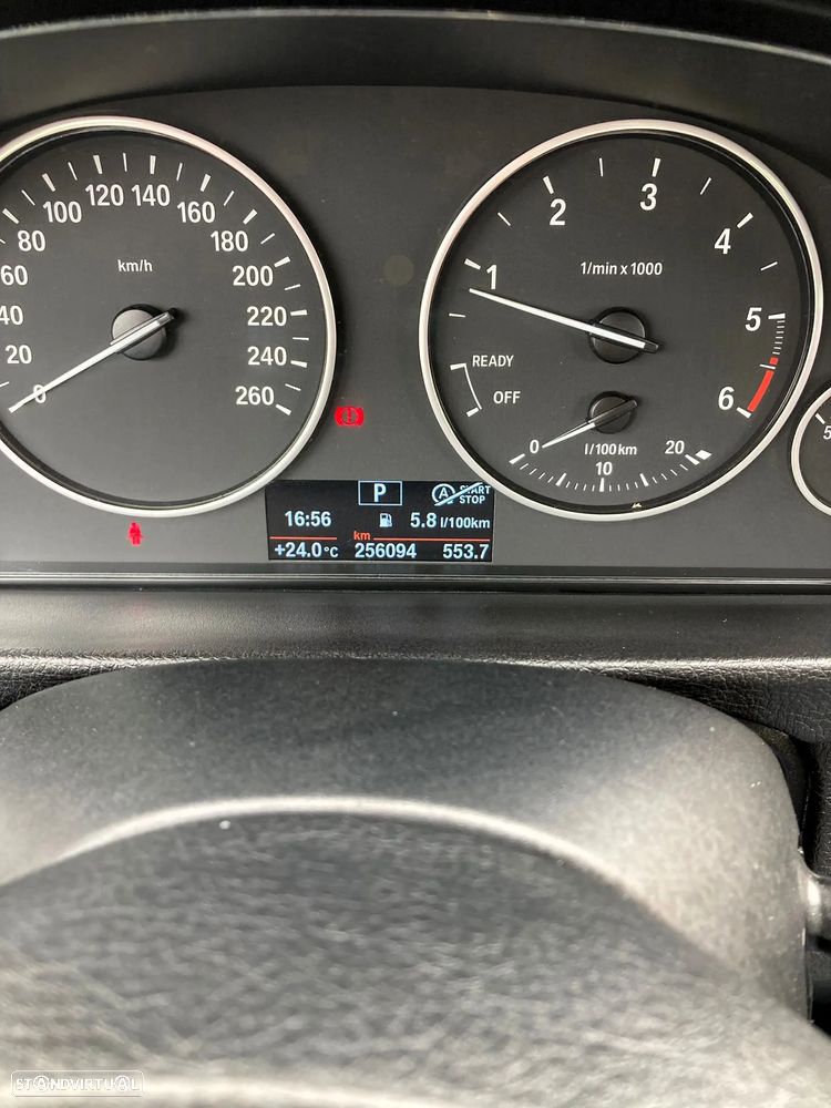 BMW 318 d Touring Advantage Auto - 12