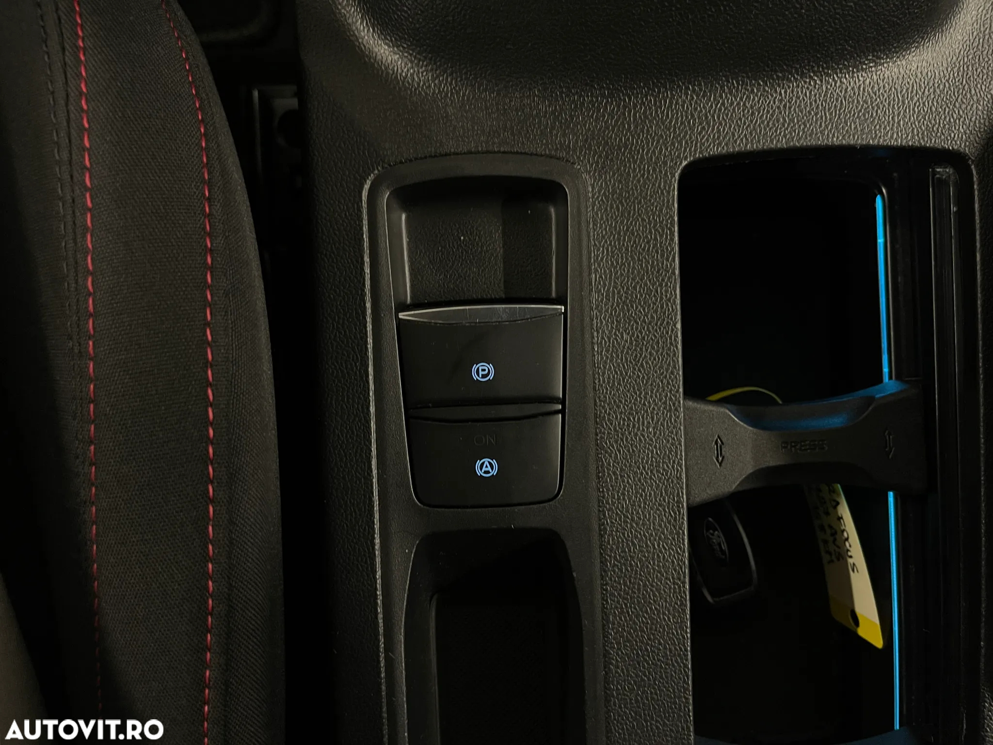 Ford Focus 1.5 EcoBlue ST-Line - 23