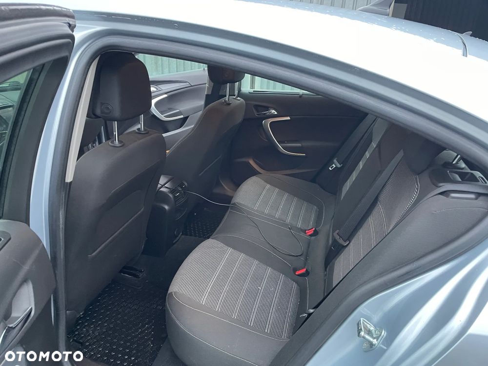 Opel Insignia 2.0 CDTI Cosmo - 11