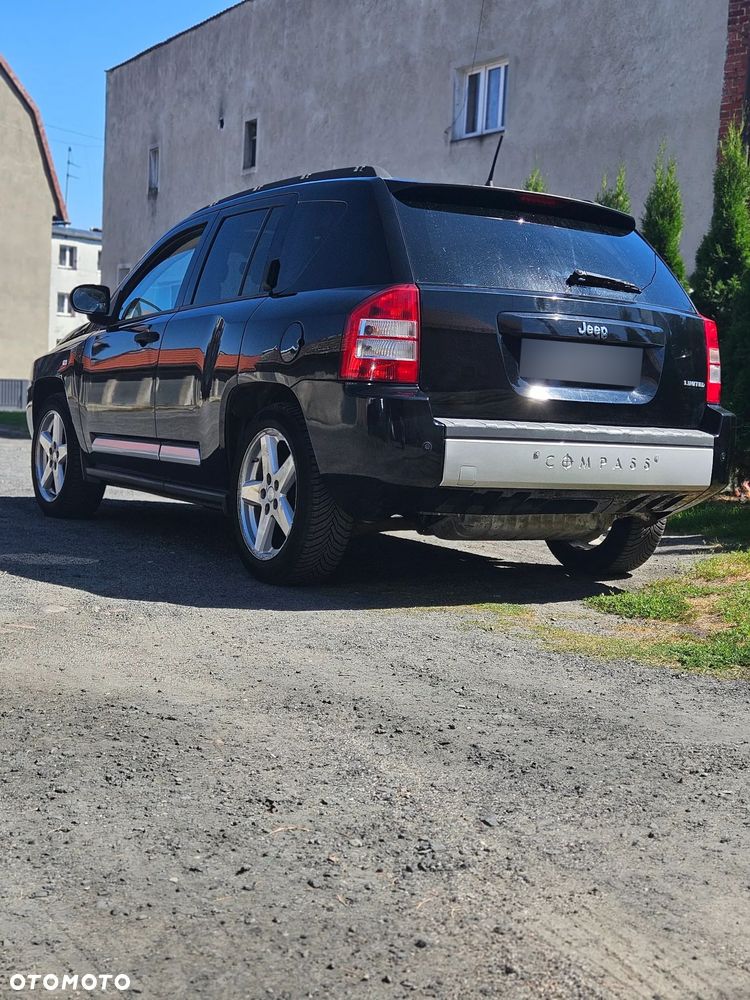 Jeep Compass 2.4I 4x4 CVT Limited - 3