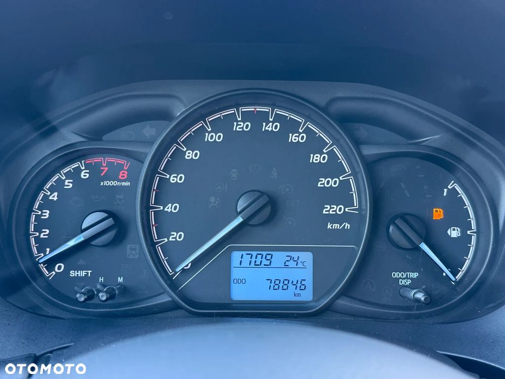 Toyota Yaris - 9