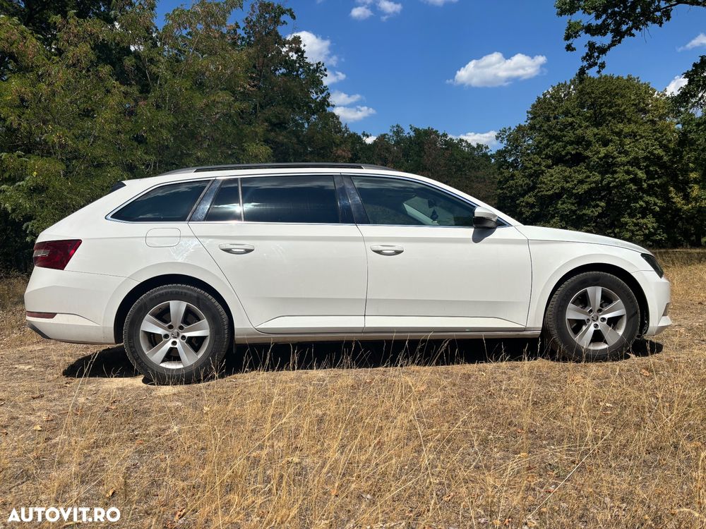 Skoda Superb 2.0 TDI Ambition - 7