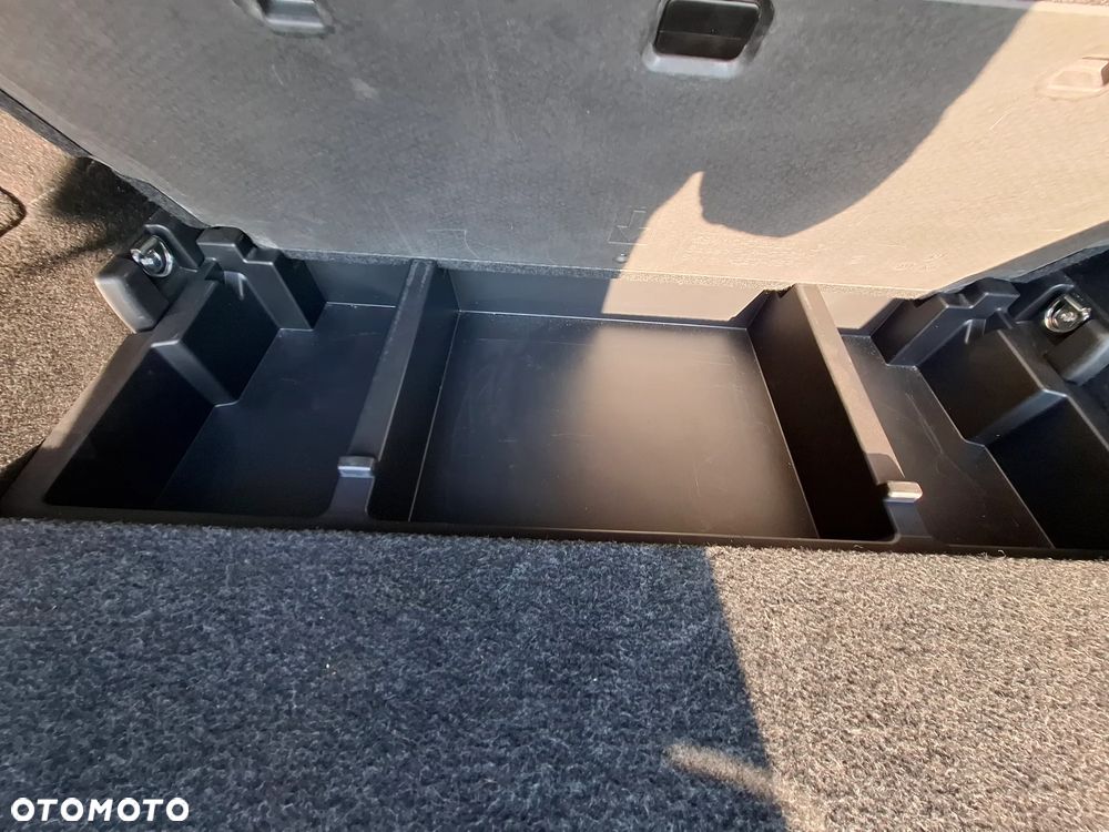 Toyota Auris - 10