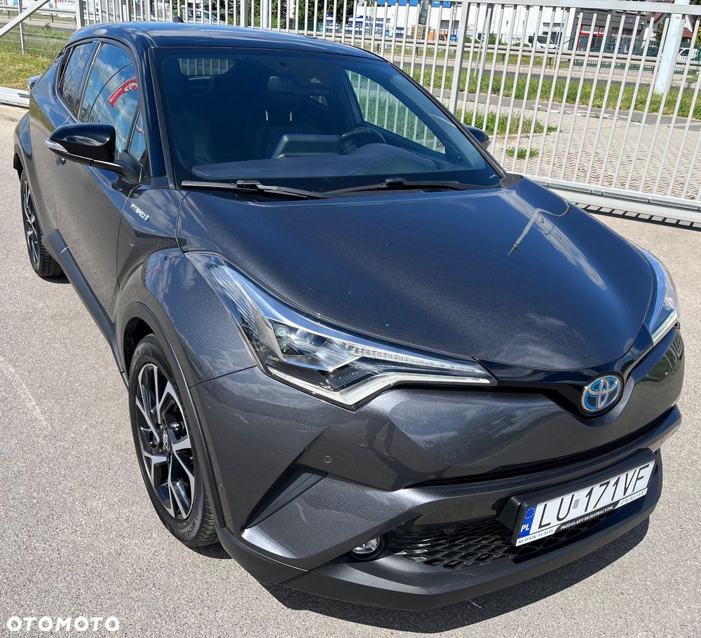 Toyota C-HR Flow - 13