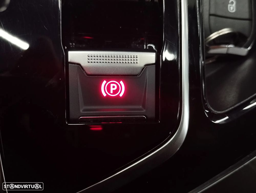 Peugeot 5008 1.2 PureTech Allure EAT8 - 38