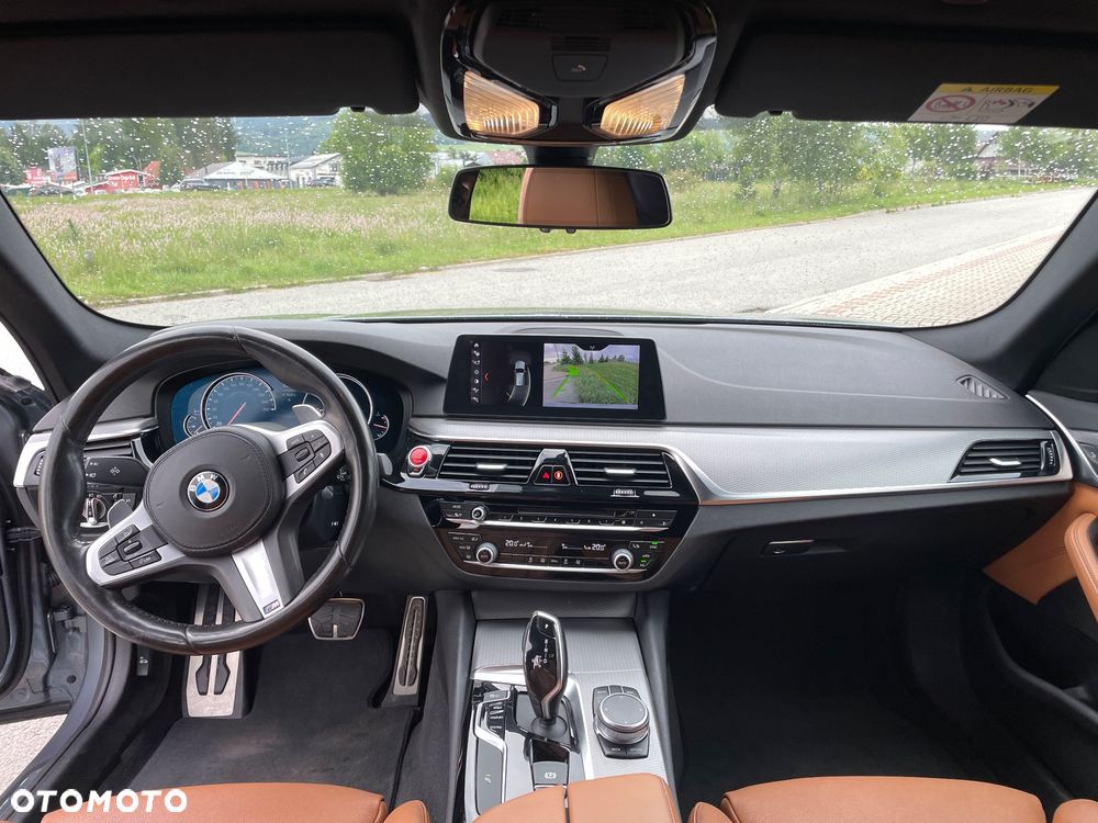 BMW Seria 5 530d xDrive M Sport sport - 21