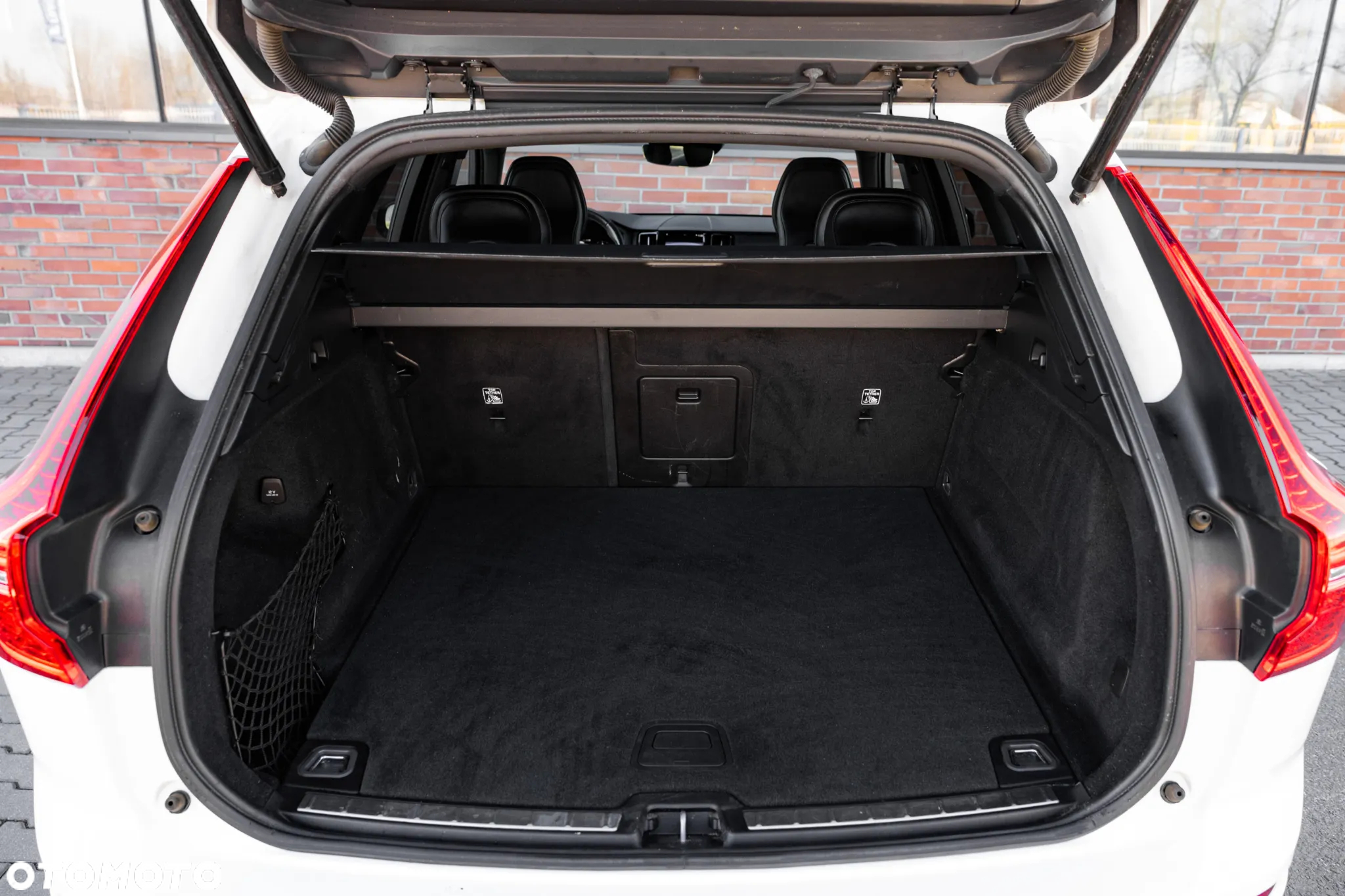 Volvo XC 60 D4 Geartronic RDesign - 40