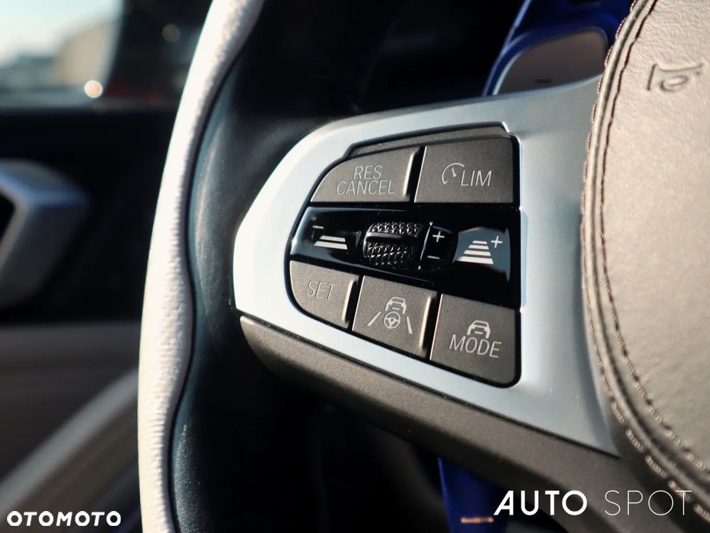 BMW X6 xDrive40d - 21