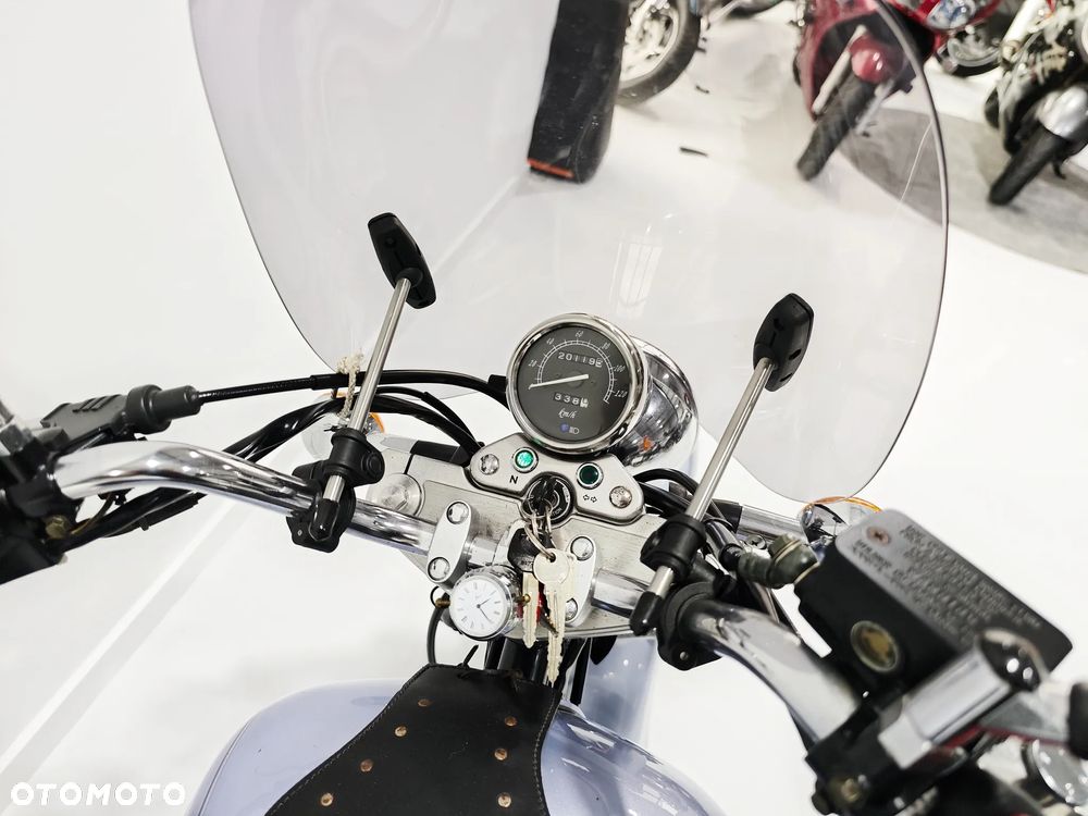 Suzuki Marauder - 5