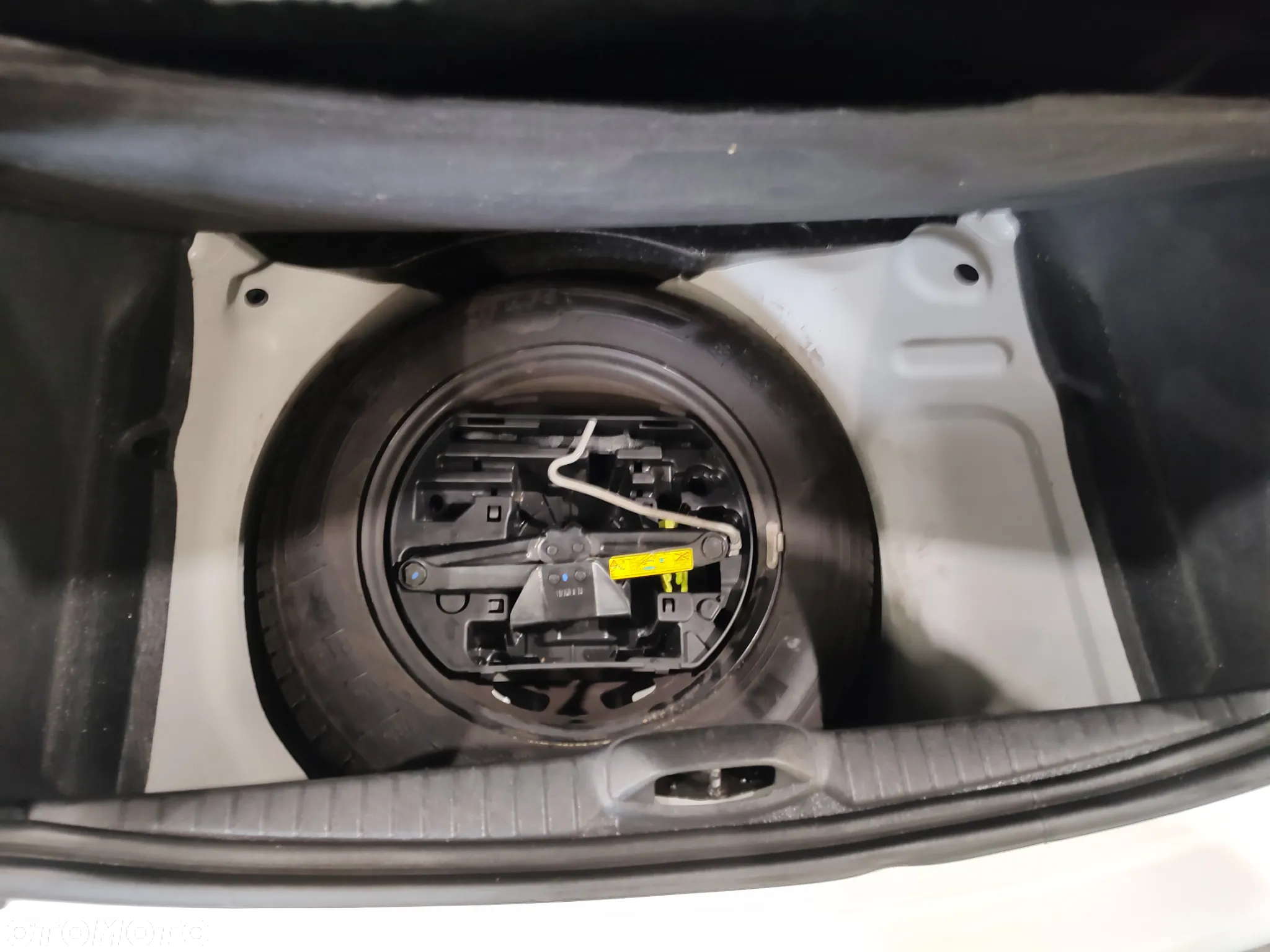 Peugeot 208 1.2 PureTech Allure - 13