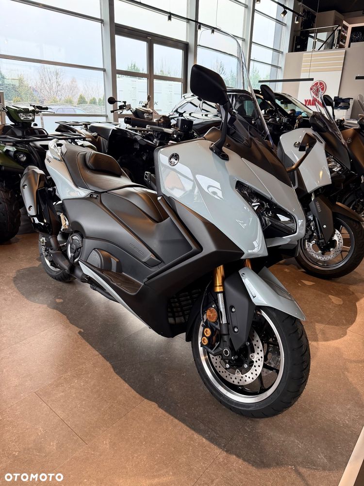 Yamaha Tmax - 1