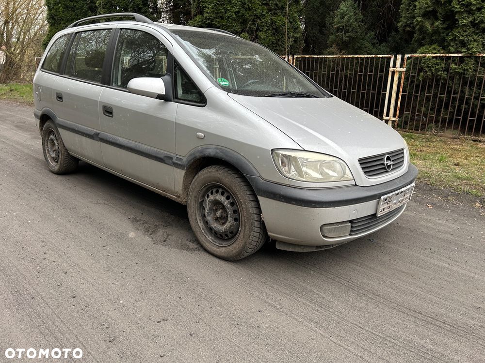 Opel Zafira 1.8 16V Elegance - 2