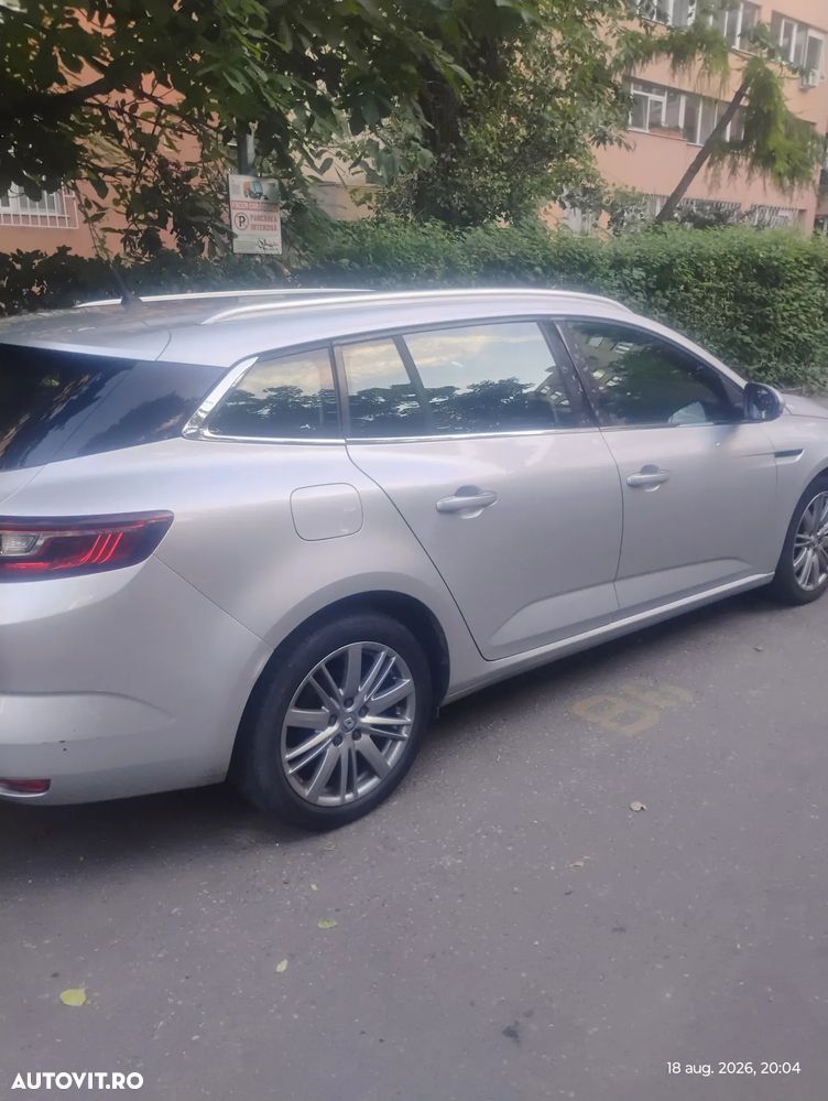 Renault Megane - 5