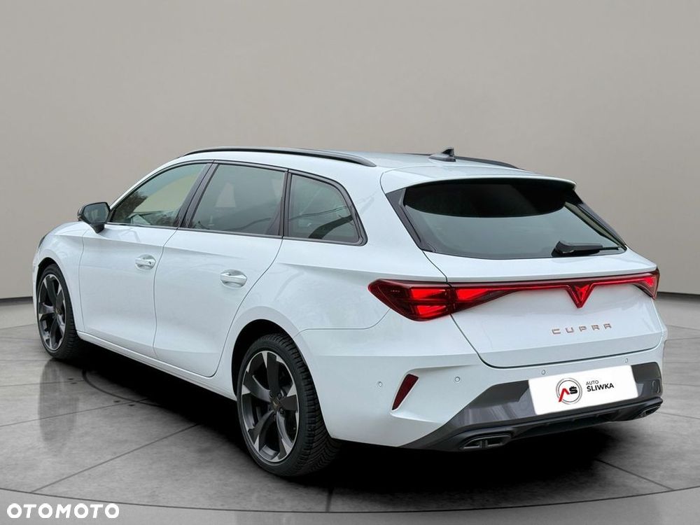 Cupra Leon 1.5 eTSI DSG - 10