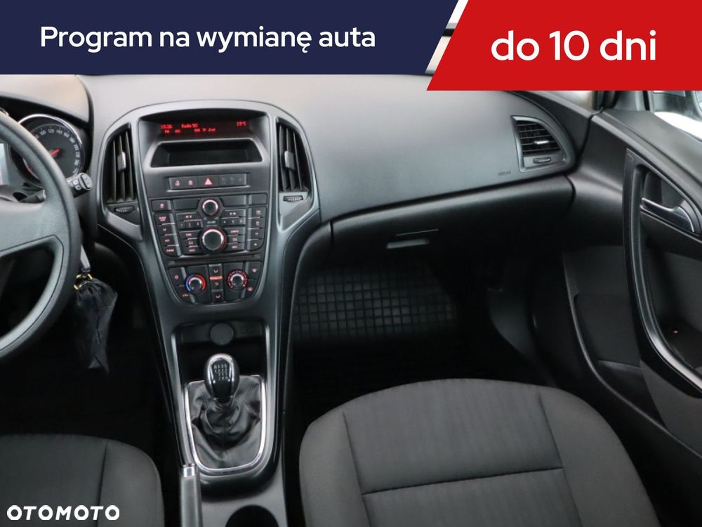 Opel Astra - 10