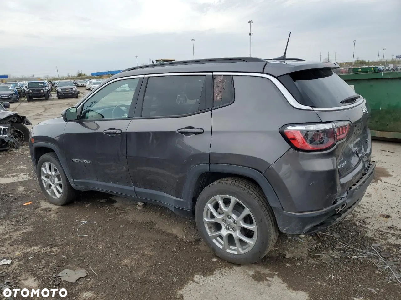 Jeep Compass - 2