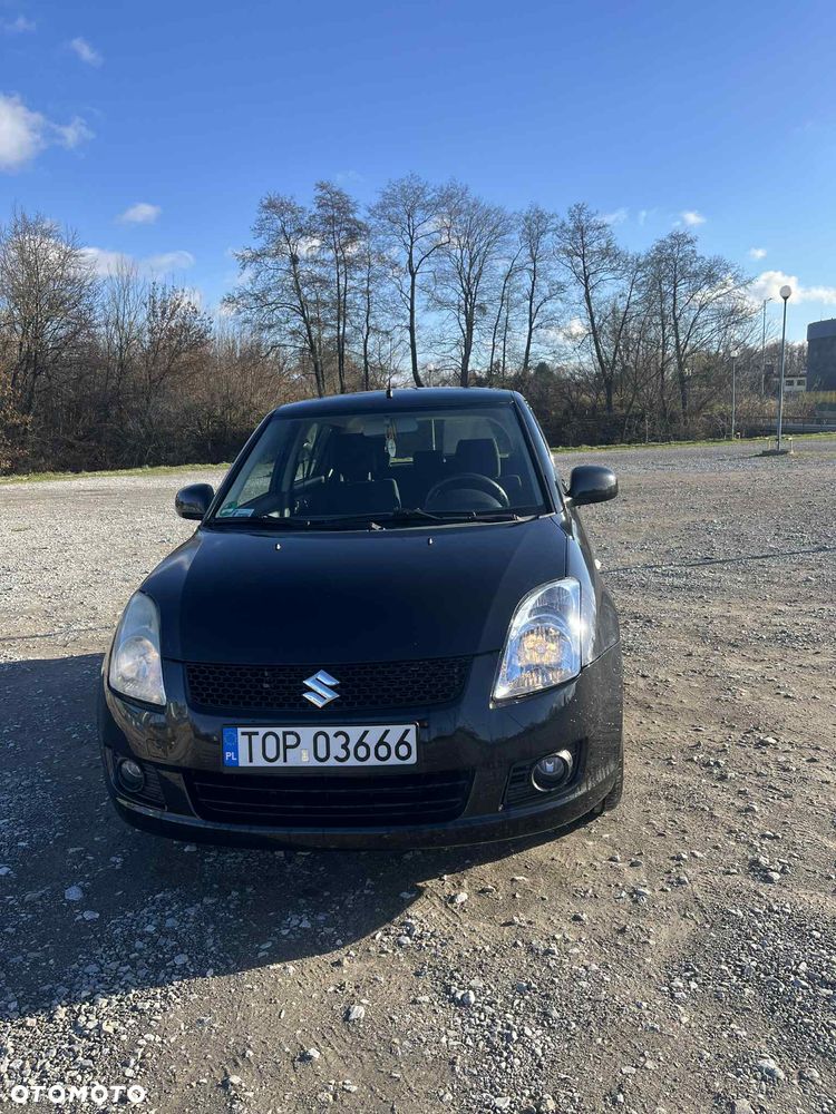 Suzuki Swift - 1