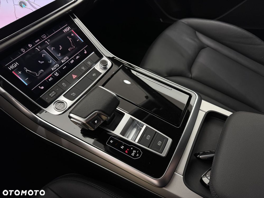 Audi Q7 - 29