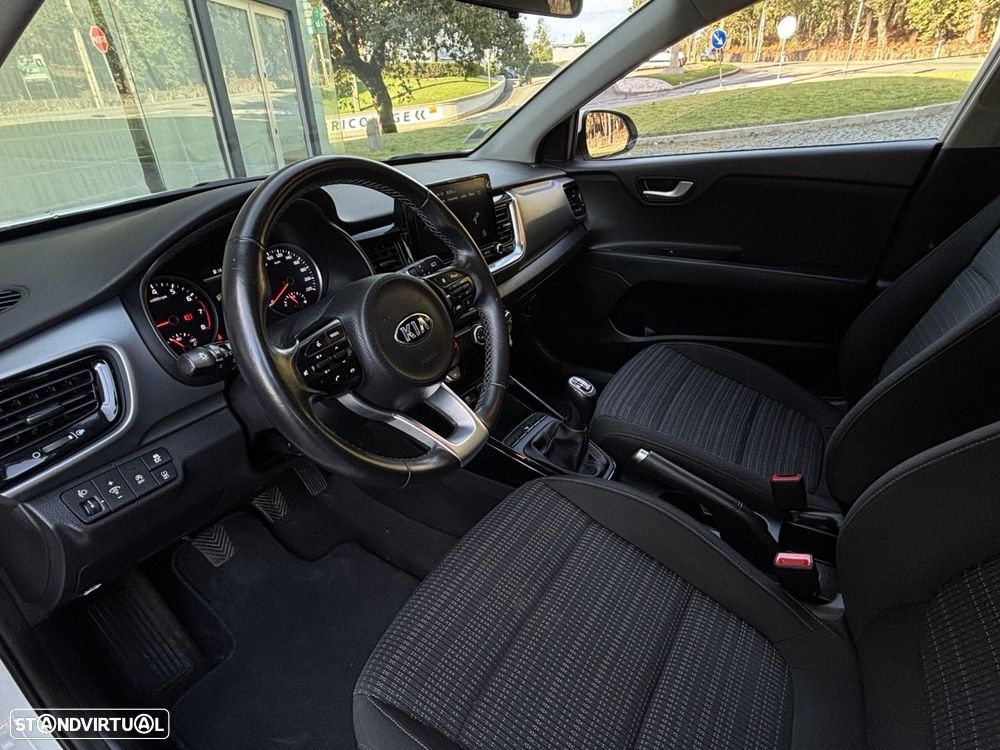 Kia Stonic 1.0 T-GDi Active - 25